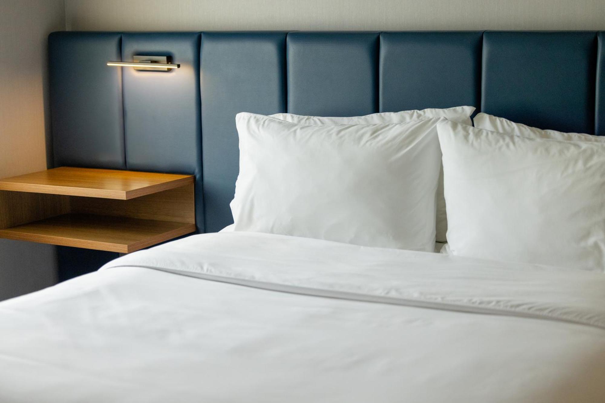 Voco Saltillo Suites By Ihg Exteriör bild